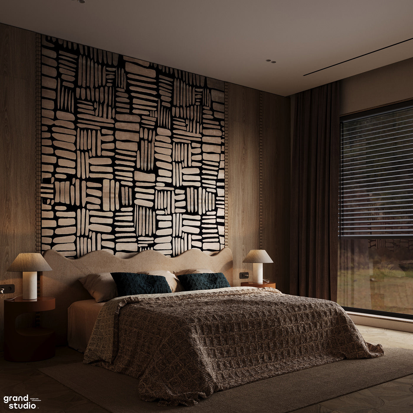 Elegant Queen Size Bed